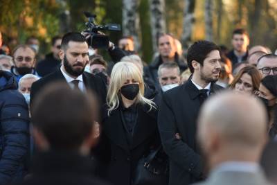  marko rokvic se oprostio od oca 