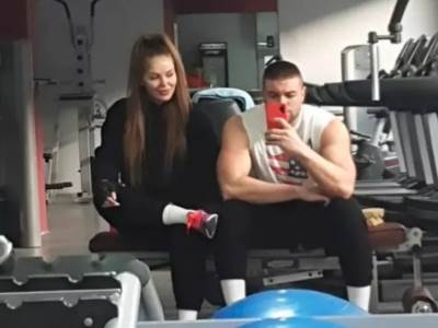  Zabava/Muzika/a1556357/Decko-Natase-Rodic 