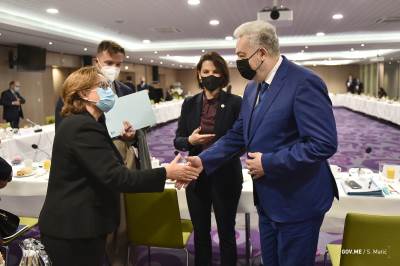  MINISTRI EU PODRŽALI PROGRAM "EVROPA SAD" 