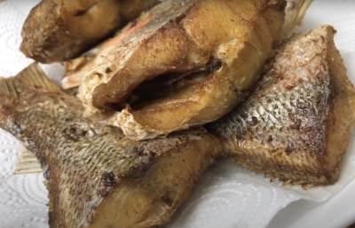  SVI PRAVIMO ISTU GREŠKU S RIBOM, TO JE KAO DA SMO JE BACILI: Tako uništavamo najvažniji sastojak i rizikujemo bolest 