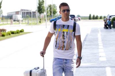 Nastasić crno-beli? 