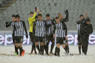  Partizan sneg 