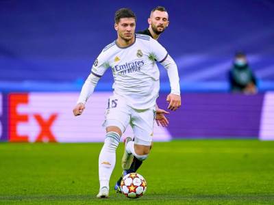  luka jovic ostaje u realu 