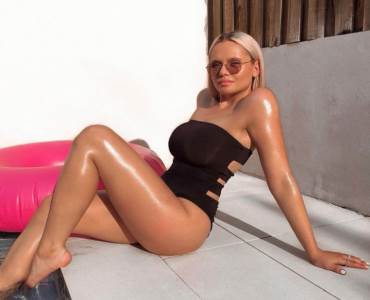  glumica polomila vrat i pozitvina na koronu 