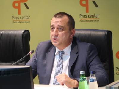 Saša Čađenović 2.JPG   Saša Čađenović 2.JPG