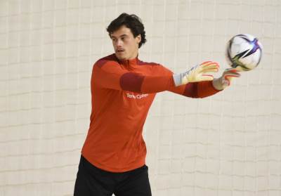  mladi i talentovani golman u neobičnoj situaciji  