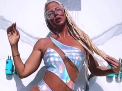  jelena karleusa u bikiniju 