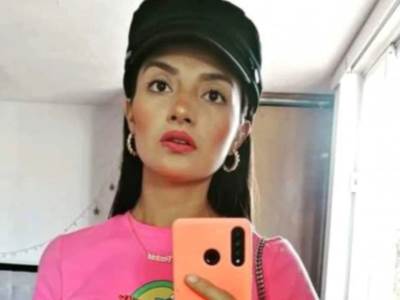  pronasli manekenu pas pronasao njeno stopalo 