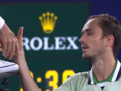  "IZVINI, KAJEM SE 100%" - OVAKO SE RUS IZVINJAVAO: Napravio nezapamćen skandal, pa prišao sudiji! (VIDEO) 