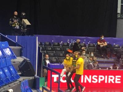  Bolna scena na utakmici u Hali sportova 
