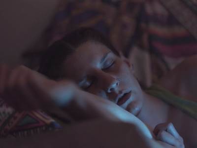  spavanje uz tv utice na zdravlje 