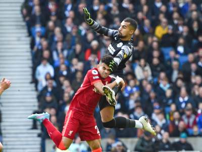  liverpul brajton faul golmana 