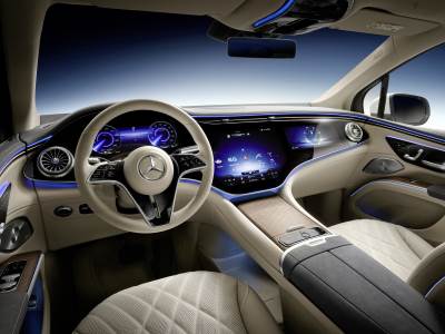  mercedes super luksuzna klasa eqs suv 2023 