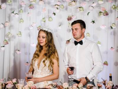  Mlada iz Čačka pobegla sa kumom 