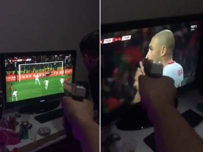  turska portugal penal navijac pistolj 