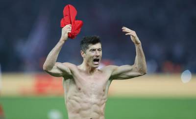  Robert Levandovski 1 