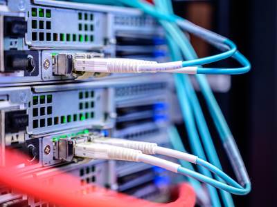  obrisao podatke sa servera dobio 7 godina zatvora 