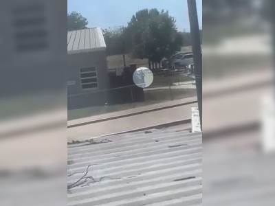  ubijeno 14 djece u americkoj osnovnoj skoli 