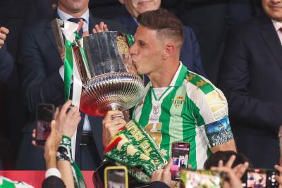  Hoakin potpisao novi ugovor sa Betisom 