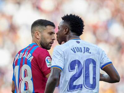  VINISIJUS PROVOCIRAO PRED SRBINOM, PA GA "NAGAZIO" KAPITEN 