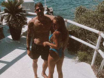  teodora sa momkom na plaži 