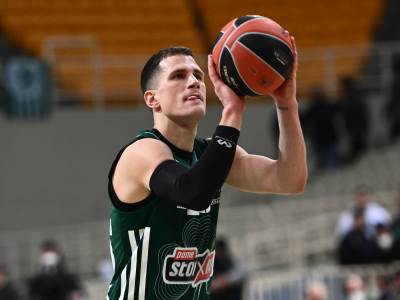  Nemanja Nedović obratio se navijačima Panatinaikosa  