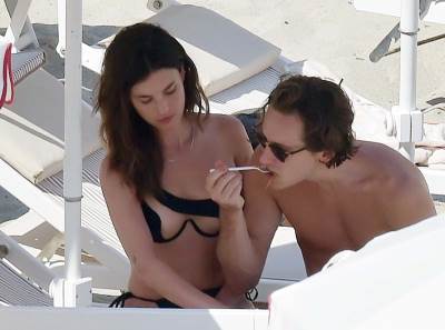  kupaći kostim koji sve otkriva 