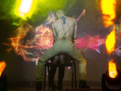  The Chocolate Men striptiz 