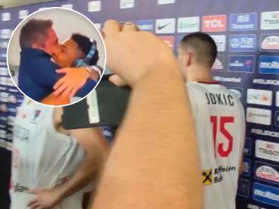  jokić pognute glave posle utakmice 
