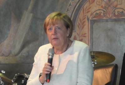  Bivša kancelarka Angela Merkel je najavila svoje memoare koja će se baviti istinitim događajima 
