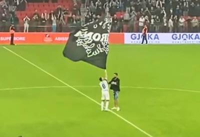  Albanski fudbaler Albano Aleksi iskoristio je pobedu u derbiju za neverovatnu provokaciju protivničk 