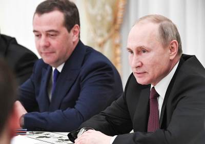  Medvedev zaprijetio nuklearnim oružjem 