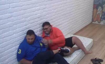  Totalni haos u Zadruzi, Neca tukao brata blizanca 