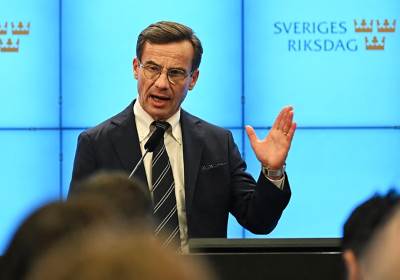  Švedski parlament je izabrao novog premijera Ulfa Kristersona. 