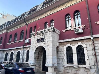  Uhapšen osumnjičeni zbog lažnih dojava o bombama u školi “Vasa Pavić”
 