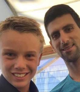  novak djokovic objavio selfi  