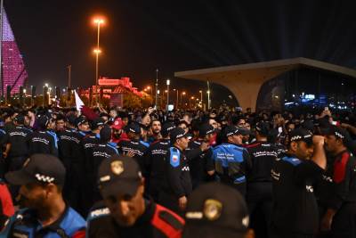 Policija u Kataru, haos navijača 