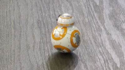  Droid za kojim je poludela planeta! 