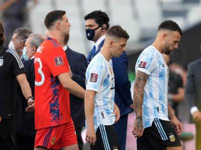  FUDBALER ARGENTINE "ISPALIO" MAKRONA 