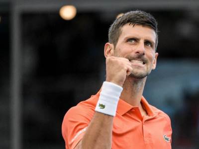 djokovic na mecu protiv halisa   djokovic na mecu protiv halisa