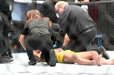  Nurmagomedov BRUTALNO patosirao iskusnog Brazilca 