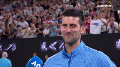  NOVAKU OČI PUNE SUZA - KAD ME ONA POGLEDA, TO JE NEŠTO NAJLEPŠE 