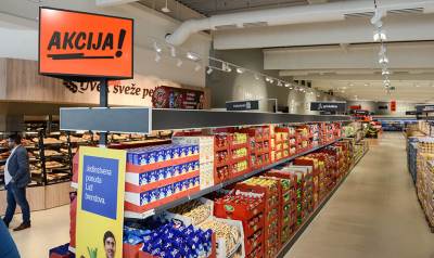 ,,Carrefour" izbacio "Pepsi" i bezalkoholna pića "7up" i "Lay's" čips ,,Carrefour" izbacio "Pepsi" i bezalkoholna pića "7up" i "Lay's" čips