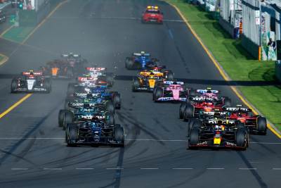  Nevjerovatna trka Formule 1 u Australiiji.. 