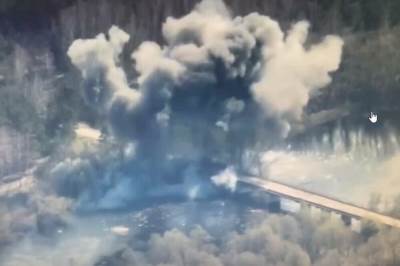  Ruski lovac-bombarder Su-34 su vazdušnom raketom pogodili granicu Černigovske oblasti 