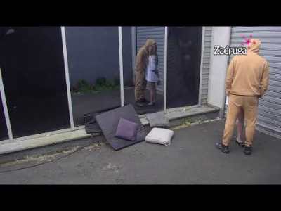  Zvezdan i Ana skinuli bubice  