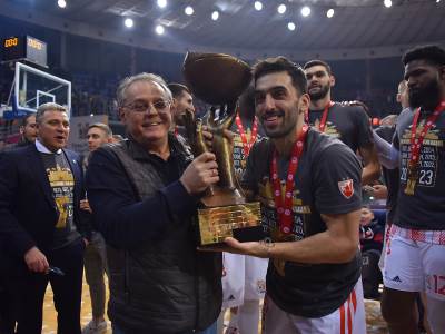  Crvena zvezda se eskpresno oglasila povodom navoda da je Fakundo Kampaco potpisao za drugi klub 