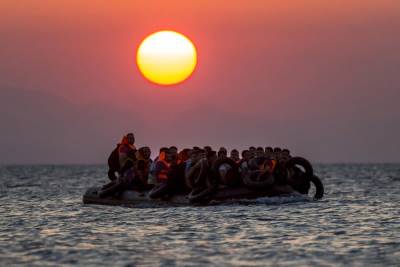  Čamac sa migrantima se prevrnuo 