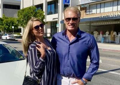  Dolf Lundgren oženio 35 godina mlađu ćerkinu drugaricu 