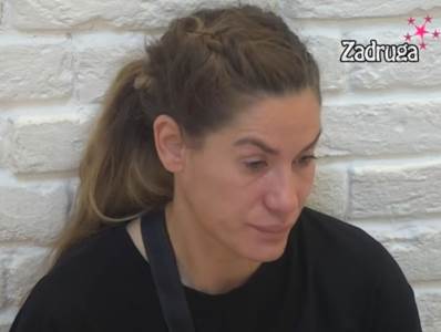  Ana Ćurčić plače zbog Zvezdana 